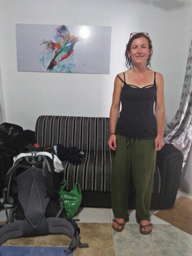 Kingfisher Hostel Anuradhapura Esterno foto